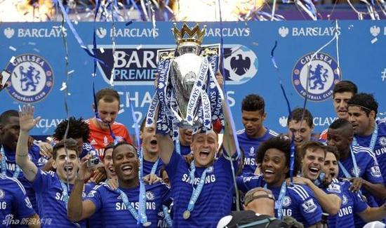 法甲焦点战：斯特拉斯堡迎战马赛，战术对决悬念重重